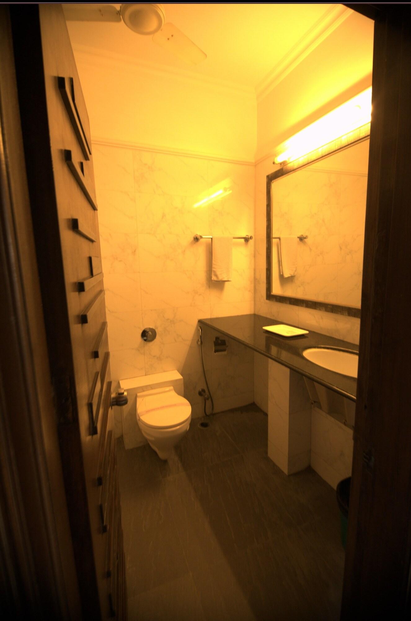Hotel Palm Greens New Delhi Ngoại thất bức ảnh