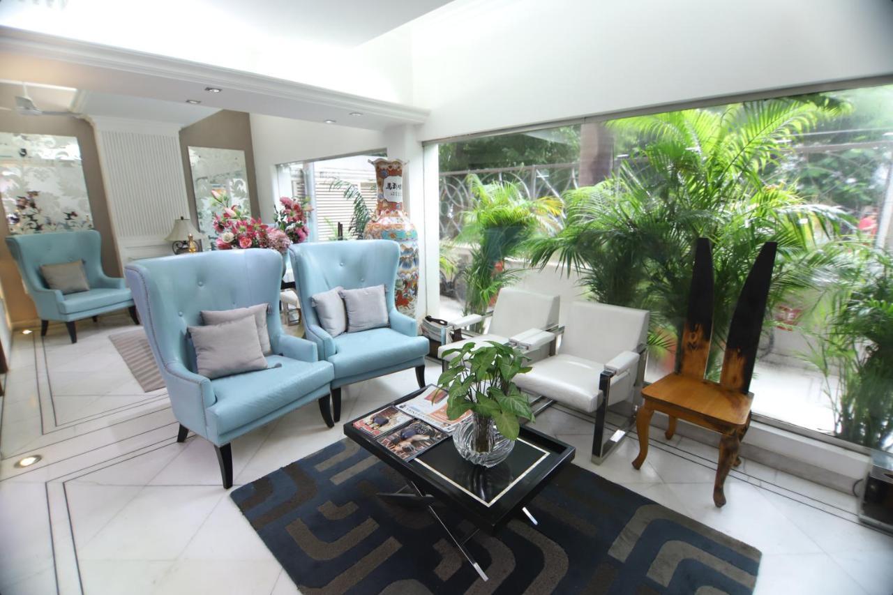 Hotel Palm Greens New Delhi Ngoại thất bức ảnh