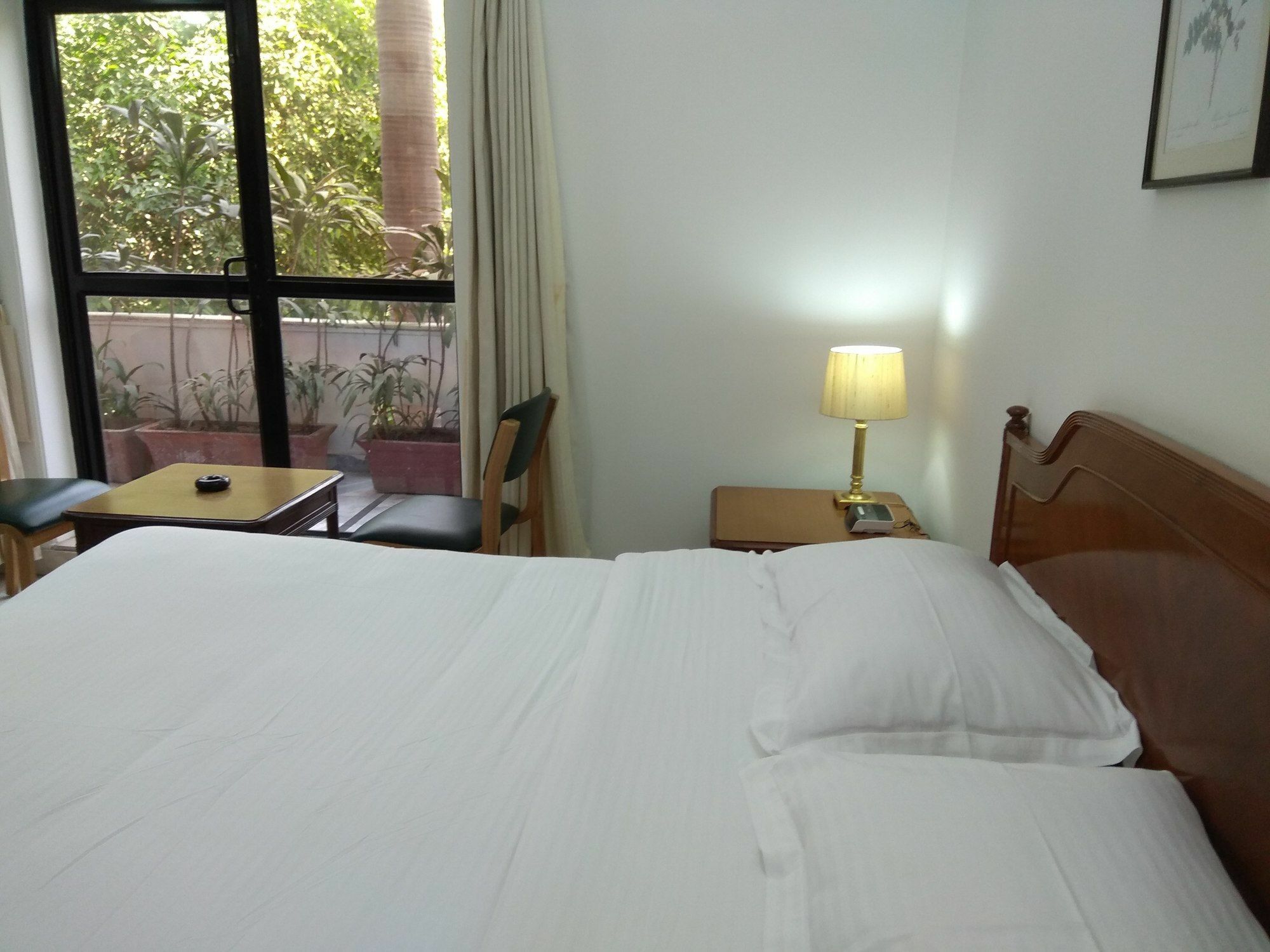 Hotel Palm Greens New Delhi Ngoại thất bức ảnh